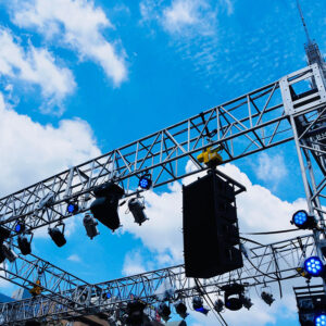 春のイベント成功は「物流」で決まる！イベント設営・倉庫保管・設置輸送を一気通貫で効率化する方法